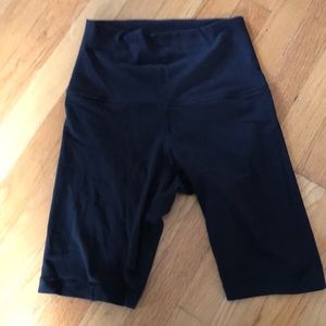 Lululemon Align Super High Rise Short 10", 6, Black